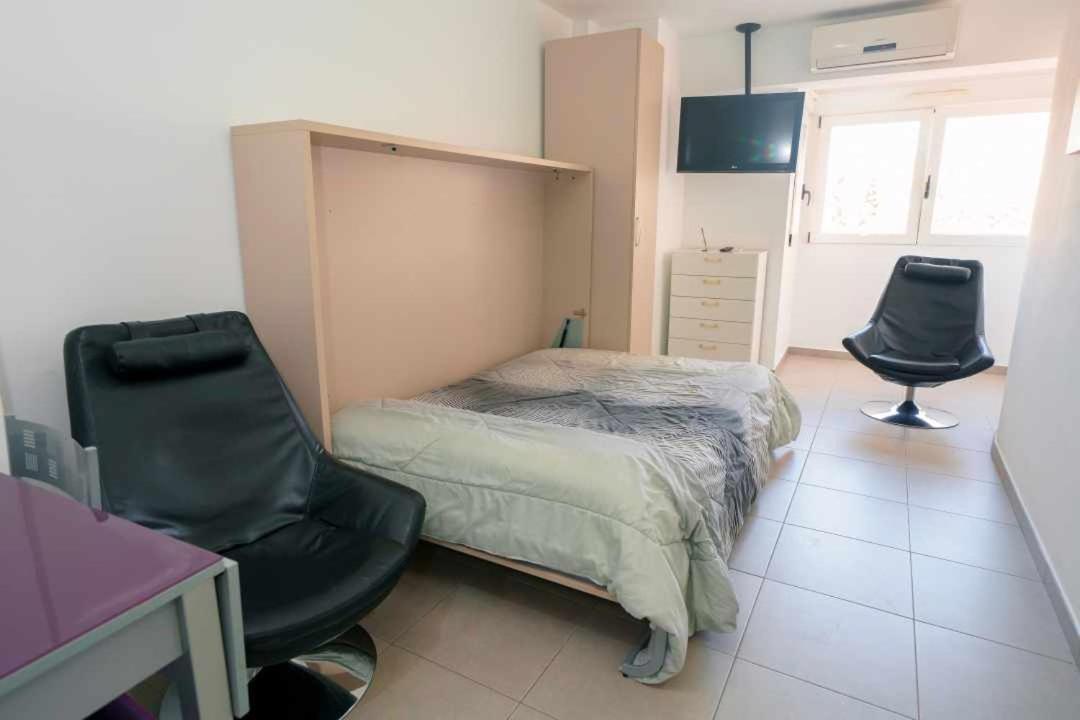 Apartamentos Doctor Clara Castellón de la Plana Værelse billede